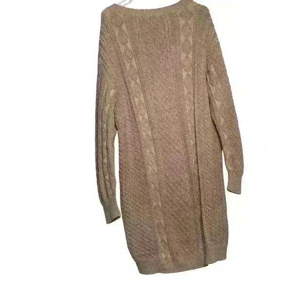 Back Beat Co. Fisherman Rose Gold
Metallic thread cotton Sweater Dress Size ML - Picture 8 of 12
